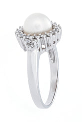 Diamond & Pearl Ring